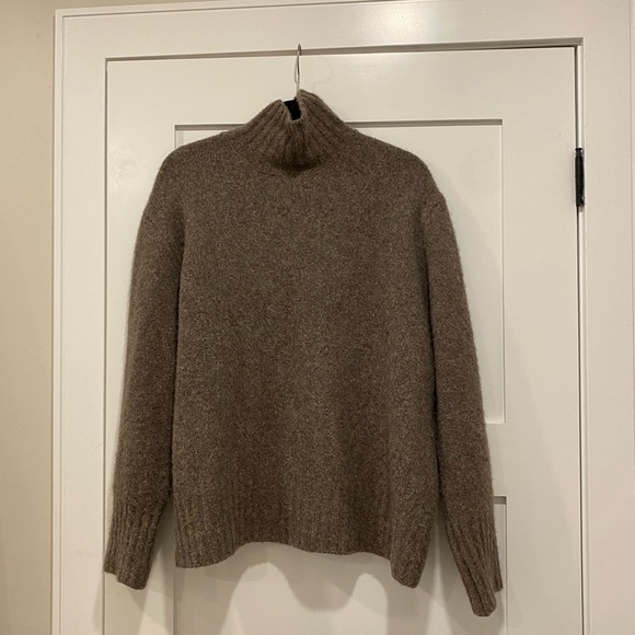 Zara wool turtleneck sweater S - Picture 3 of 3